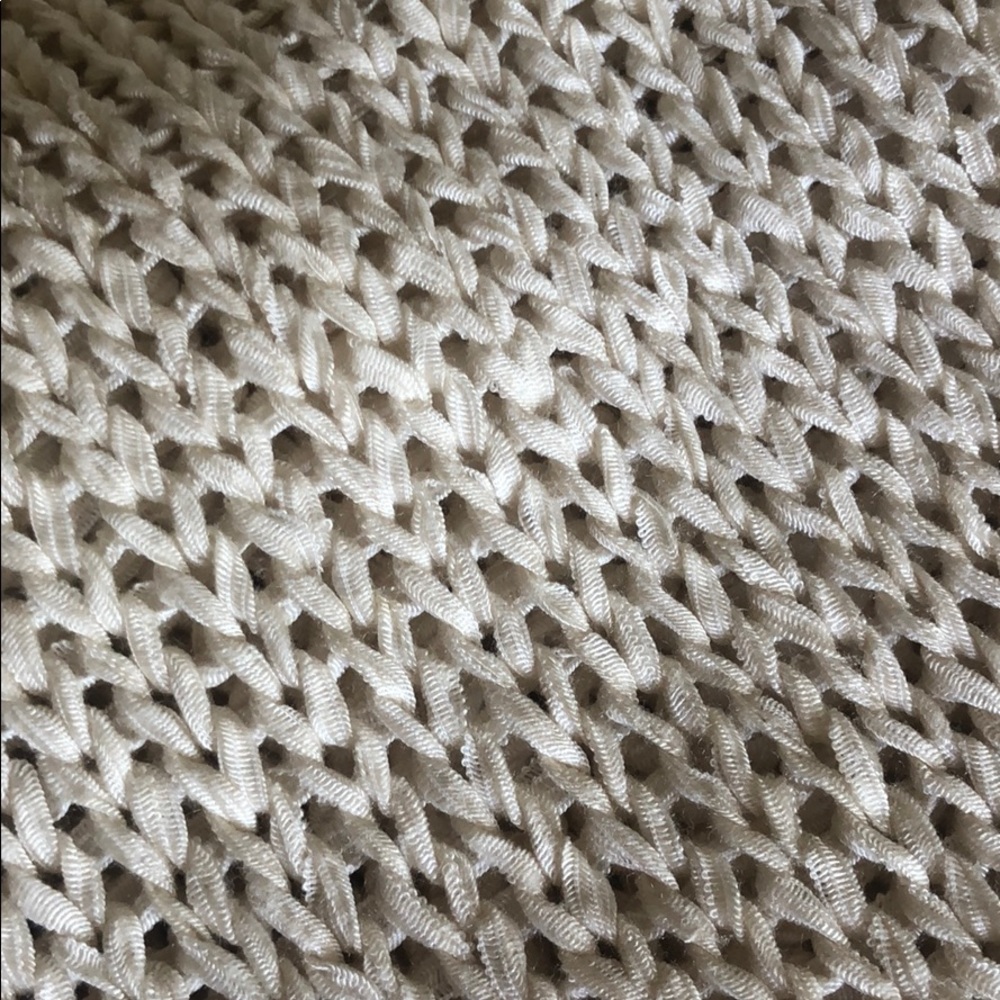 Knit High-Low Sweater - Picture 4 of 4
